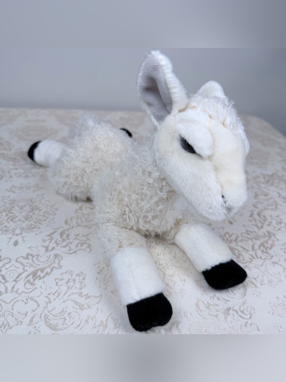 Aurora Plush Llama, 12”, Black Paws, Farmhouse, Stuffed Animal